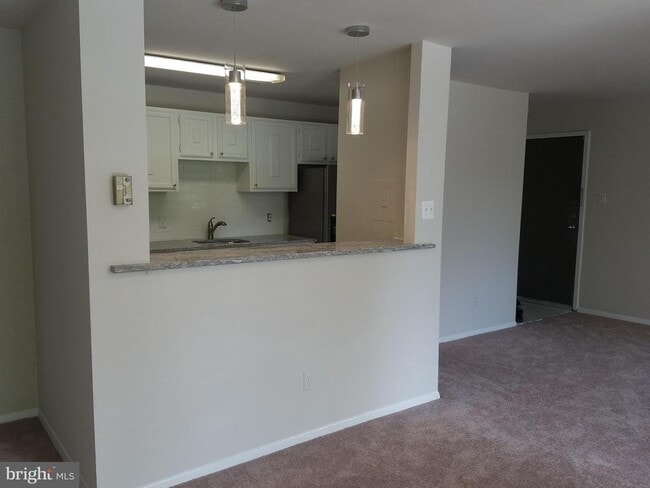 Photo - 491 N Armistead St Unit 301
