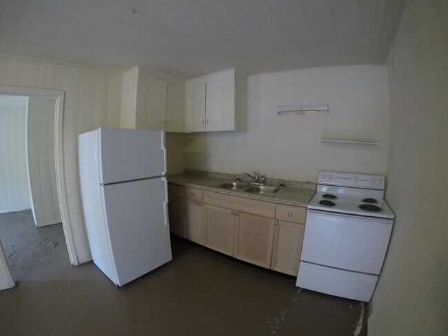 Photo - 505 1/2 E Virginia Ave