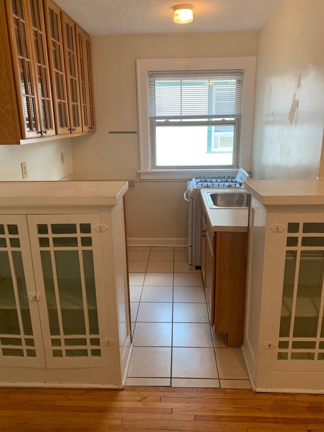 Photo - 1720 Ashland Ave Unit 7