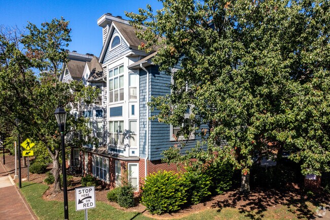 Photo - Fourth Ward Square