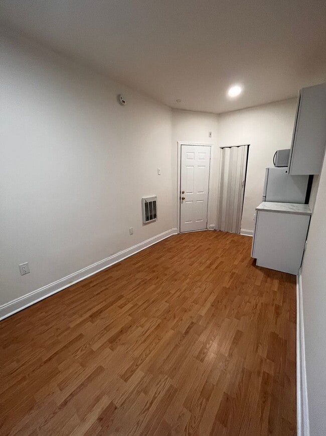 Photo - Studio apartment in Fishtown Philadelphia Unit 105