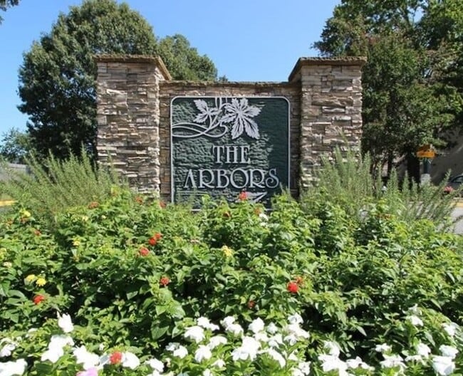 Photo - 539 Pineland Cir Condo Unit 304