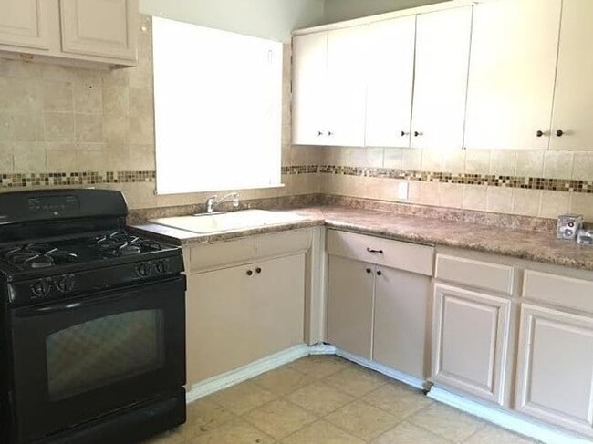 Photo - Cute 3-bedroom home! HOUSING ACCEPTED!