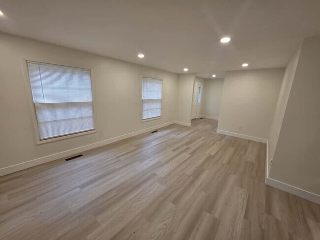 Photo - 8614 Burnt Hickory Cir