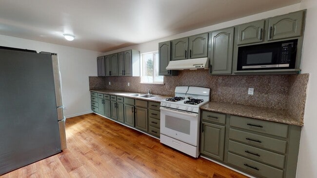 Photo - Charming Patten home near Fruitvale BART