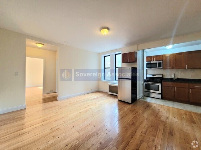 Building Photo - 585 W 204th St Rental