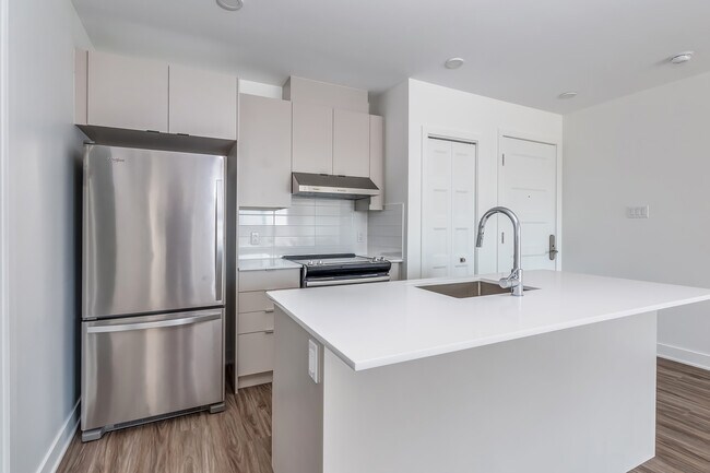 Photo - Vida LaSalle - Condo apartments