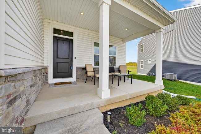 Building Photo - 167 Aspen Ln