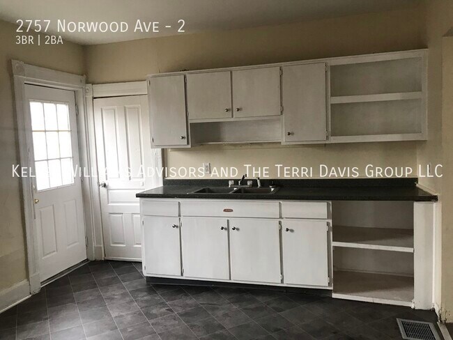 Photo - 2757 Norwood Ave Unit 2