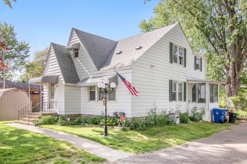Photo - 4080 Joyce Ave