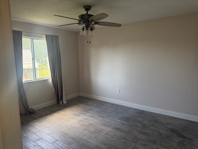 Photo - 2263 Bancroft Cir N