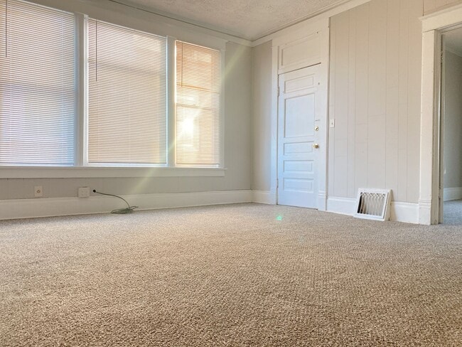 Photo - Coming Soon! Updated 4 bed 2 bath house right in the heart of Benson.