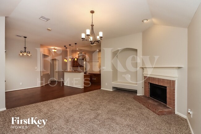 1411 Amber Knoll Ct