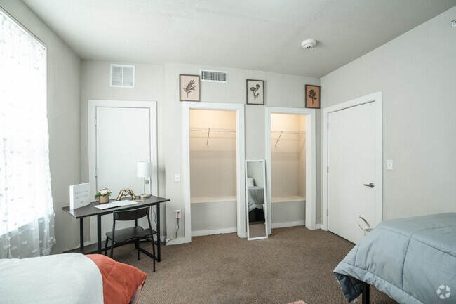 Interior Photo - St. Thomas Aquinas Newman Hall Rental
