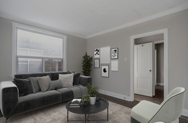 Photo - Raglan Gardens