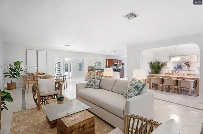 Photo - 8700 SW 64th Ave