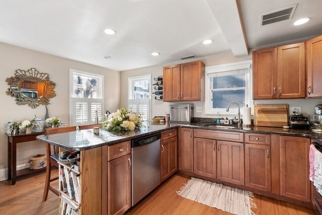 Photo - 6 Trenton St Unit 2