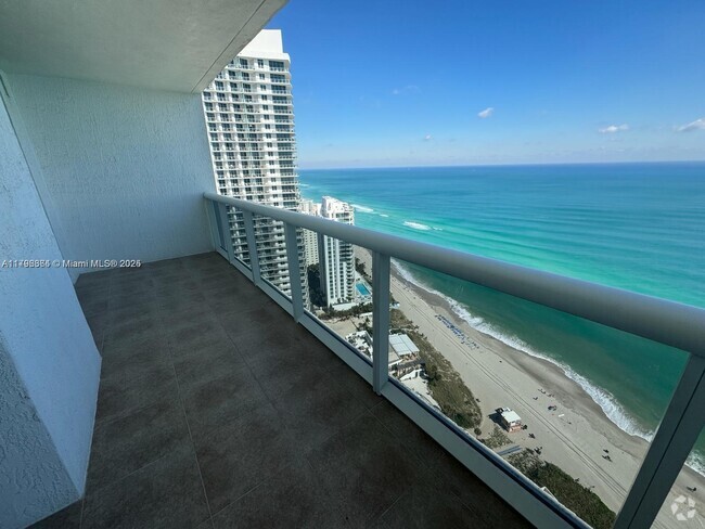 Building Photo - 1800 S Ocean Dr Unit 3603 Rental