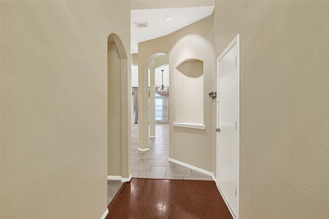 Photo - 18819 Forest Deer Rd