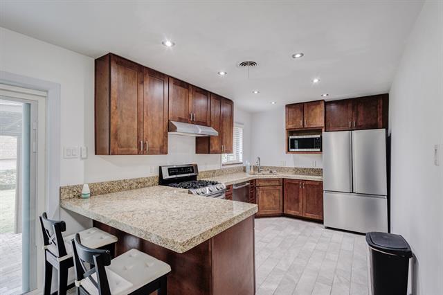 Photo - 8730 Gladwood Ln