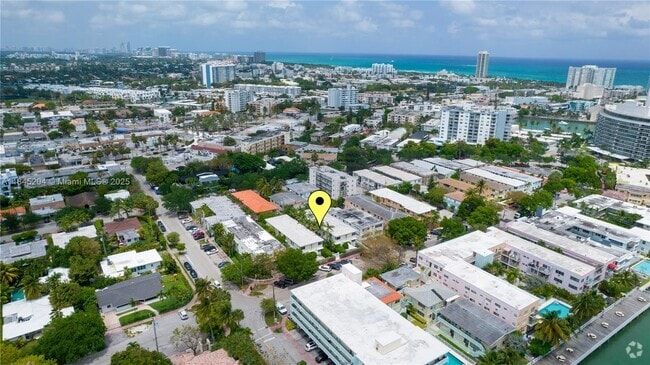 Building Photo - 1011 Bay Dr Unit 108 Rental