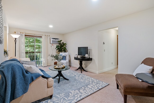 York Creek Apartments