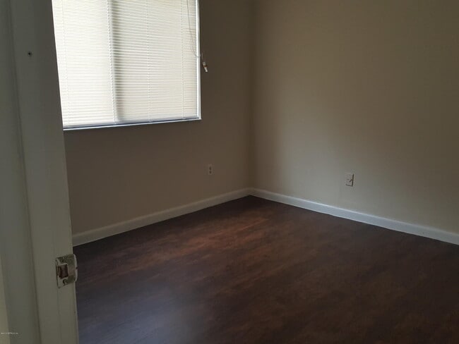 Photo - 4262 Winderpark Ct