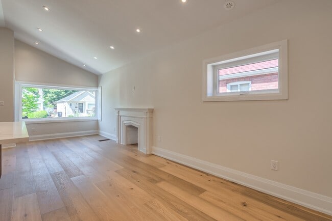 Photo - 29 Hutton Ave