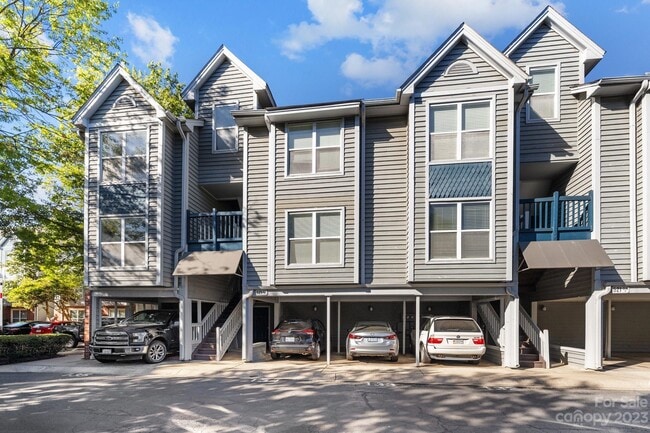 Photo - 513 N Graham St Unit 2F