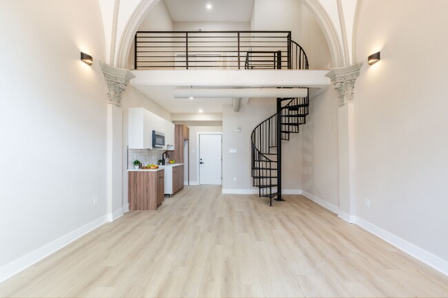 Photo - 1030 N 48th St Unidad C209