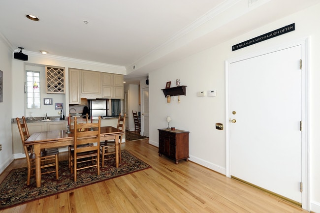 Photo - 1757 T St NW