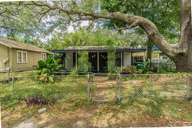 Photo - 10704 N Annette Ave