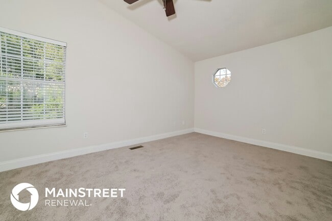 Photo - 5921 Montina Rd