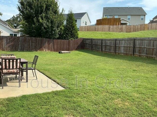 363 Faulkner Dr