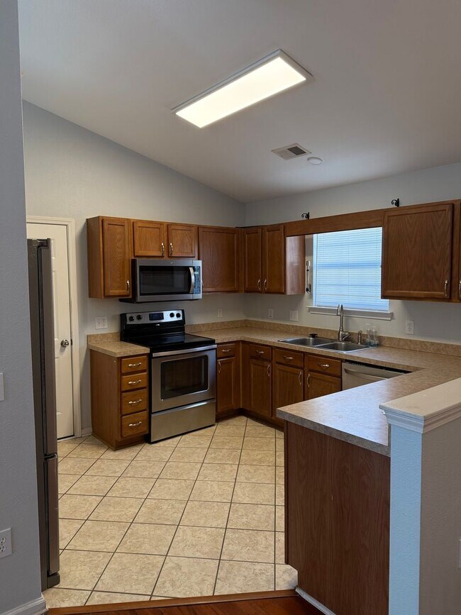 Photo - Lovely 3 bedroom 2 bath home located in the Avalon Community