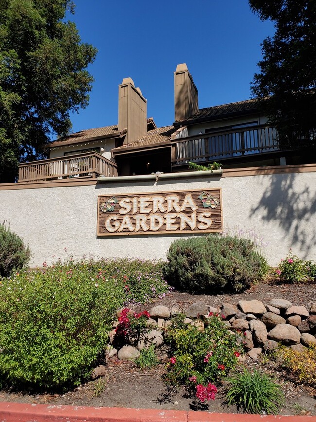 Single Story Condo in Gated Complex, Conco... - Single Story Condo in Gated Complex, Conco...