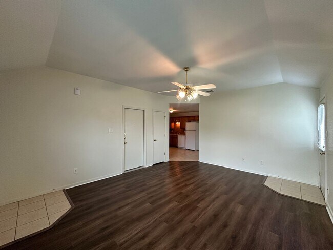 Photo - 1500 Cinch Dr