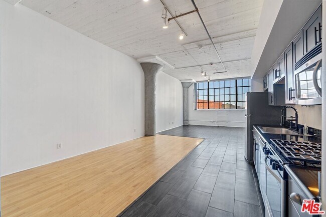 Photo - 420 San Pedro St