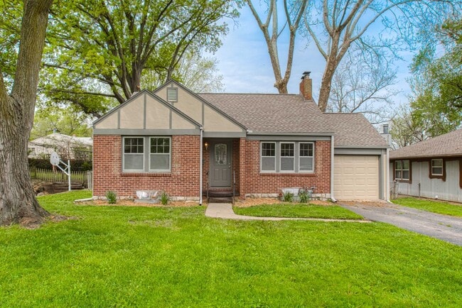 Photo - 1020 S 55th St House