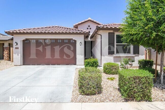 Building Photo - 18816 W Canterbury Dr Rental