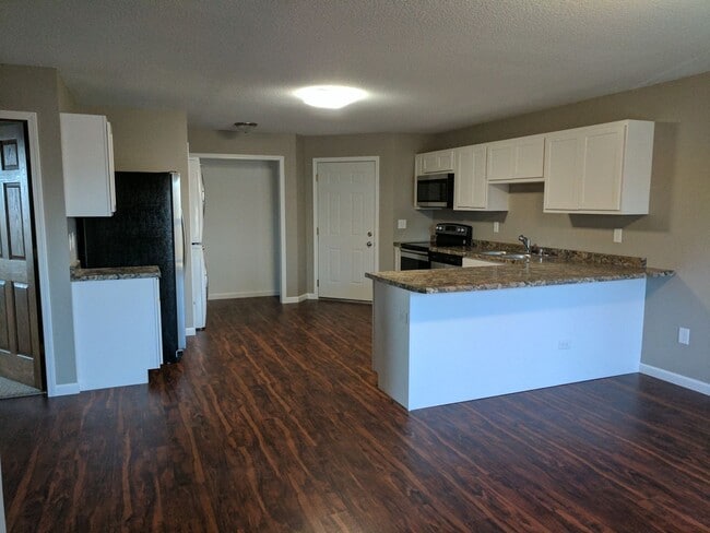 Rosewood Apartments
