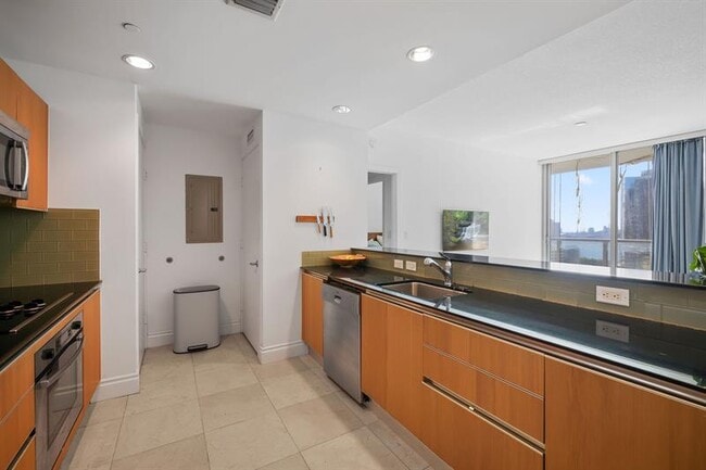 Photo - 1050 Brickell Ave Unit 2302
