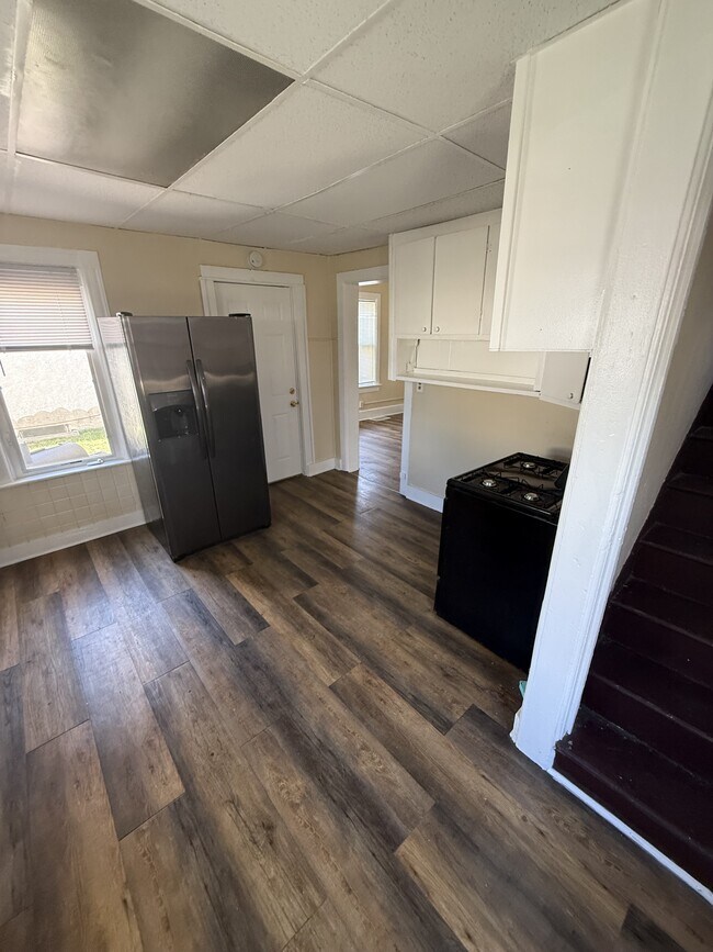 Photo - 573 Blair Ave