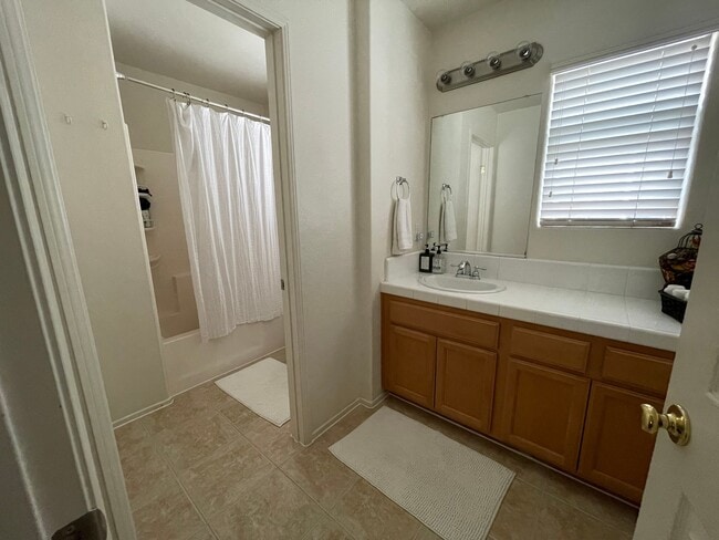 Photo - 265 Quail Cir