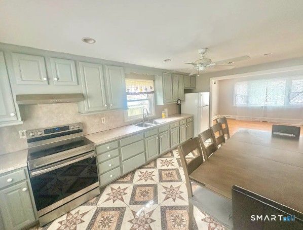 Photo - 48 Gates Ave