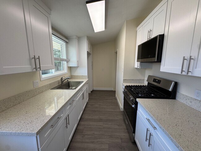 760 Dennis Ave