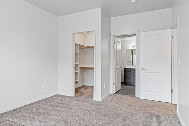 Photo - Quail Point Apartments