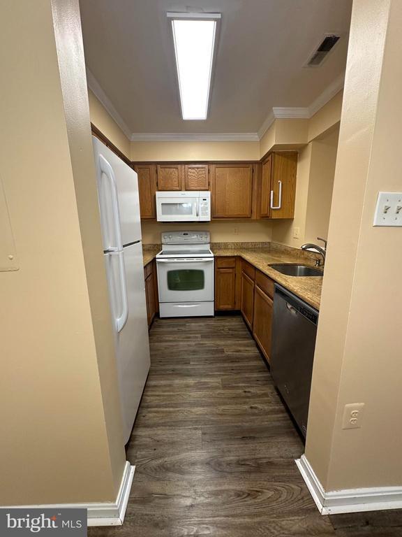Photo - 10465 Dylan Pl