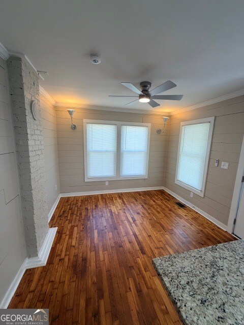 Photo - 1332 McClelland Ave