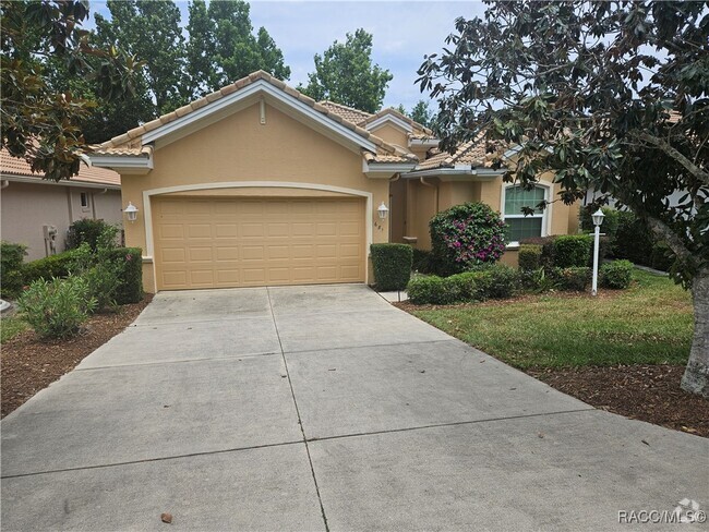 Building Photo - 681 W Doerr Path Rental